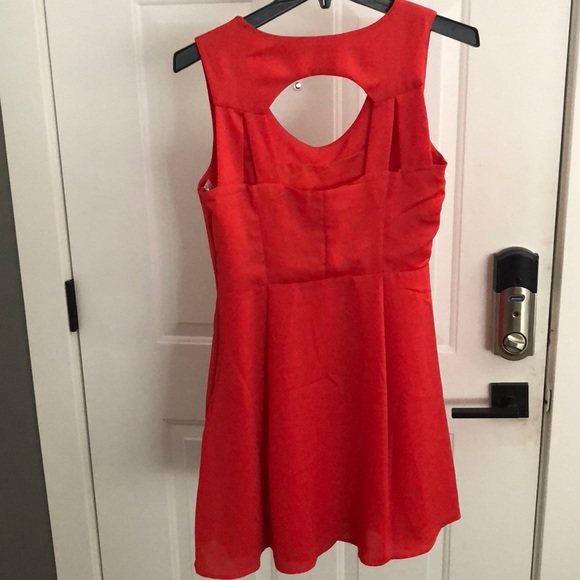 Beautiful Orange sundress - Picture 2 of 2